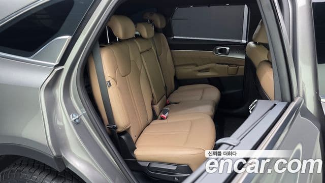 Kia Sorento 2025 — фото 11 из 20