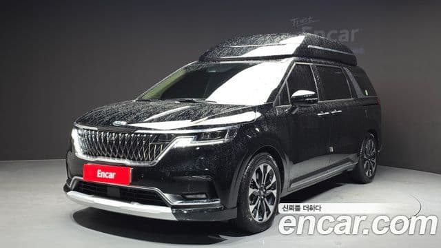 Kia Carnival 2021 — фото 1 из 20