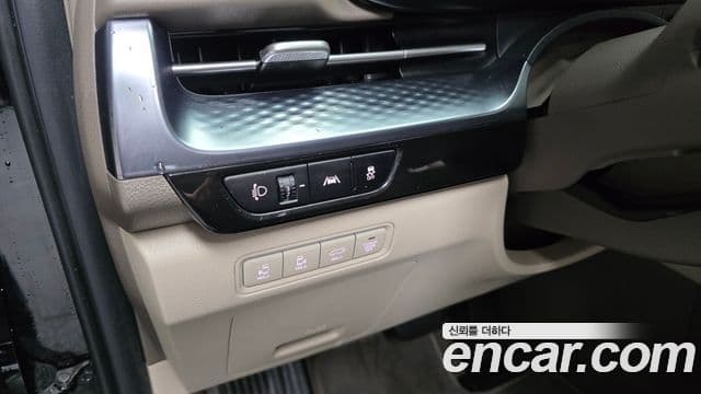 Kia Carnival 2021 — фото 20 из 20