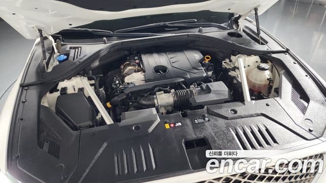 Genesis GV70 2021 — ფოტო 6/20