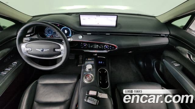 Genesis GV70 2021 — ფოტო 7/20