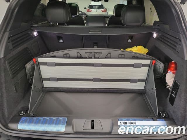 Land Rover Range Rover Sport 2023 — фото 14 из 14