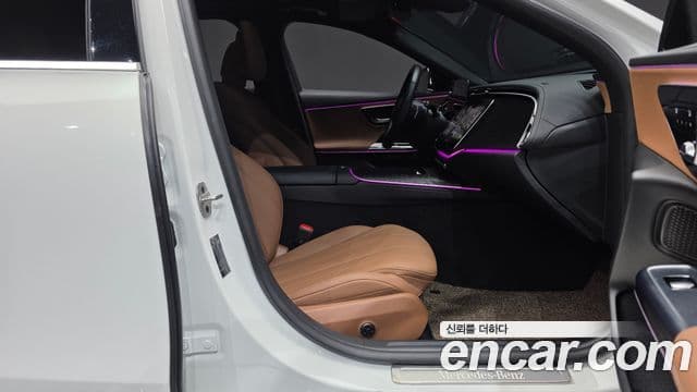 Mercedes-Benz E-Class 2024 — ფოტო 11/20