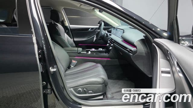 Genesis Electrified G80 2026 — фото 11 из 20