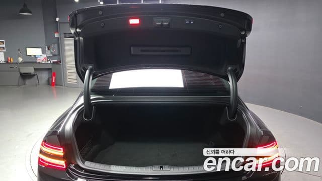 Genesis Electrified G80 2026 — фото 20 из 20
