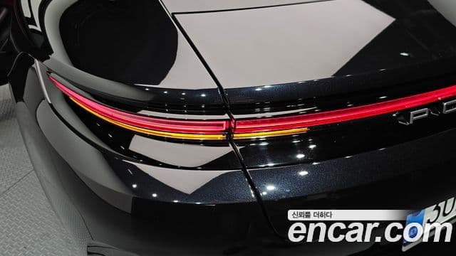 Porsche Panamera 2025 — Photo 30/30