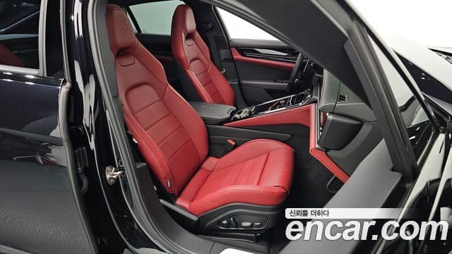 Porsche Panamera 2025 — Photo 12/30