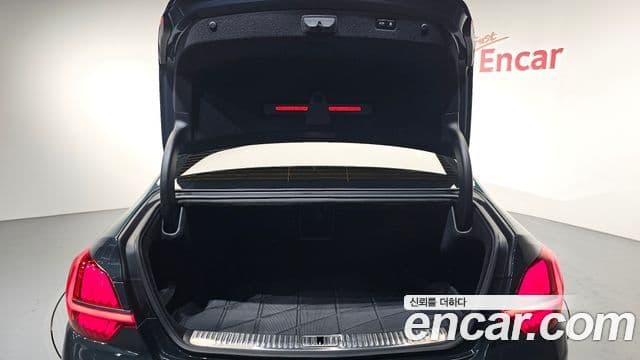 Kia The K9 2021 — фото 17 из 20
