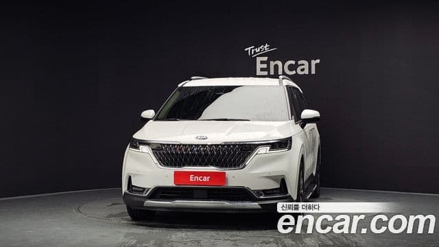 Kia Carnival 2020 — фото 3 из 20
