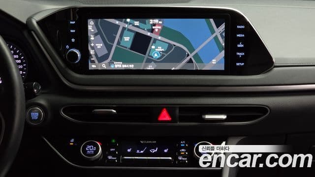 Hyundai Sonata 2022 — фото 14 из 20