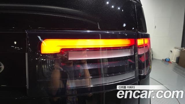 Land Rover Discovery 5 2019 — Photo 31/33