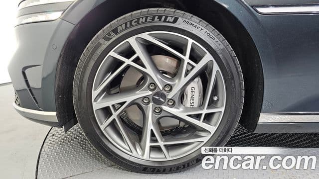Genesis G90 2023 — фото 5 из 20