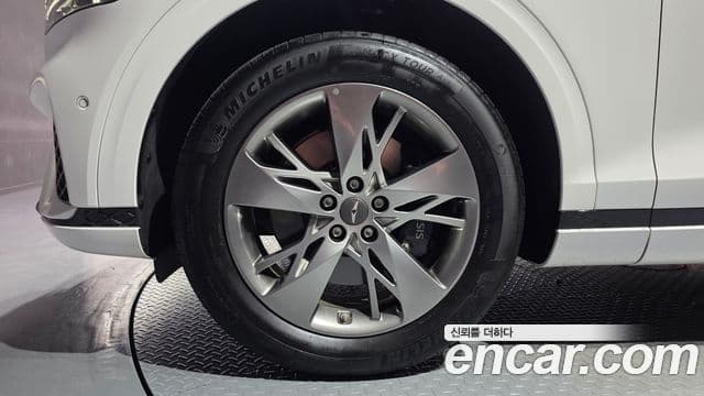 Genesis GV70 2023 — фото 4 из 20
