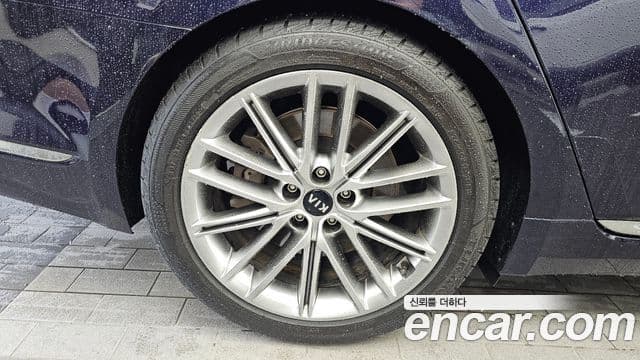 Kia The K9 2018 — фото 5 из 20