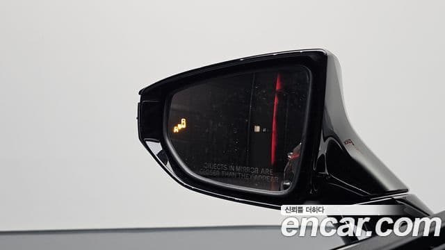 Lexus ES300h 2023 — ფოტო 16/20