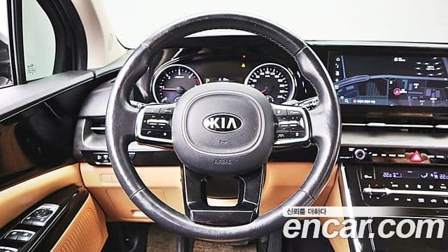 Kia Carnival 2021 — Фото 10/20