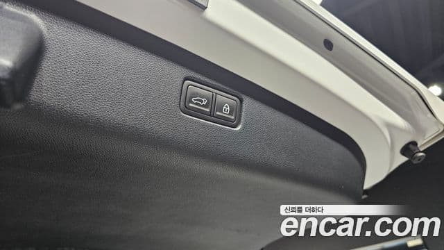 Genesis GV70 2021 — фото 20 из 20