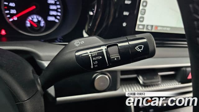 Kia K5 2022 — фото 18 из 20