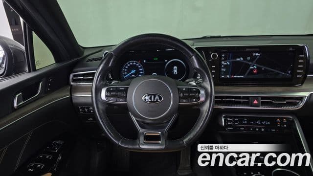 Kia K5 2021 — Şəkil 13/20