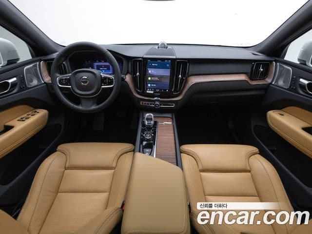 Volvo XC60 2024 — ფოტო 7/19