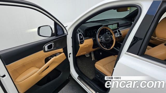 Kia Sorento 2023 — ფოტო 10/20