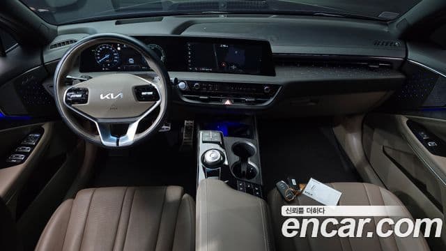 Kia K8 2023 — фото 7 из 20
