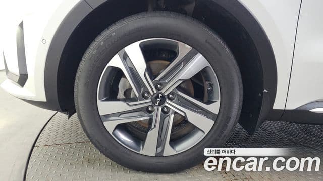 Kia Sorento 2023 — фото 5 из 20