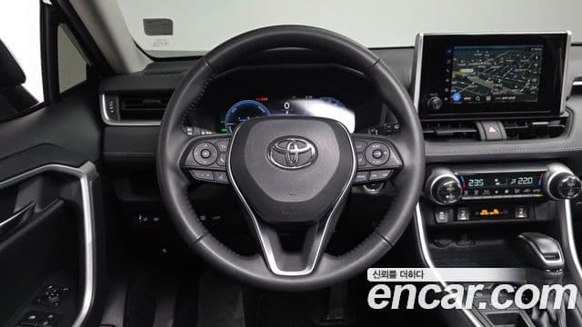Toyota RAV4 2024 — Şəkil 12/20