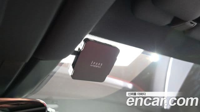 Porsche Cayenne 2023 — Photo 27/39