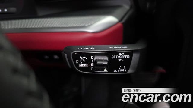 Porsche Cayenne 2023 — Photo 7/39