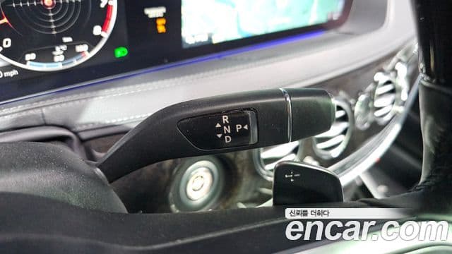Mercedes-Benz S-Class 2018 — фото 9 из 20