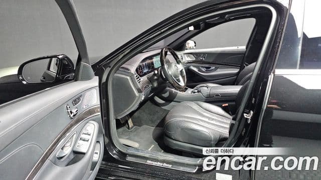 Mercedes-Benz S-Class 2018 — Şəkil 10/20
