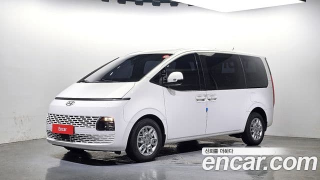 Hyundai Staria, 2022