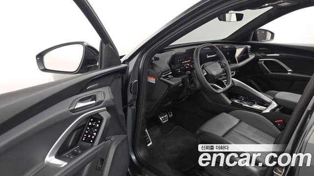 Audi Q5 2025 — фото 10 из 20
