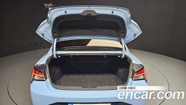 Hyundai Avante 2022 — ფოტო 20/20