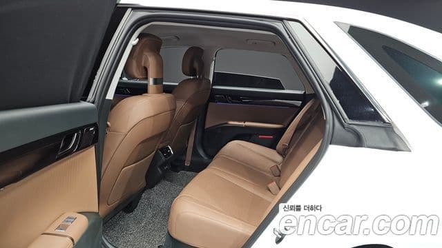 Hyundai Grandeur 2023 — ფოტო 12/20