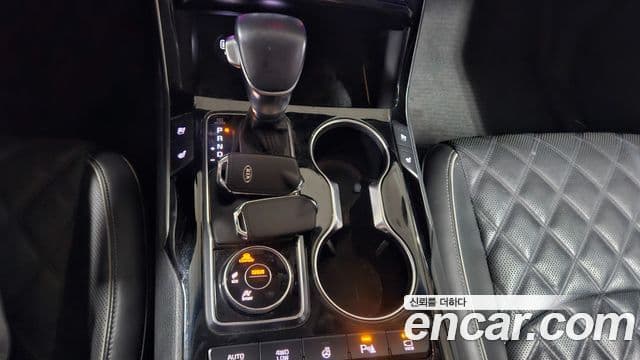 Kia Mohave The Master 2020 — фото 8 из 20