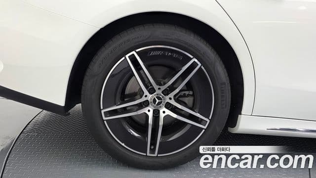 Mercedes-Benz E-Class 2026 — Photo 2/34