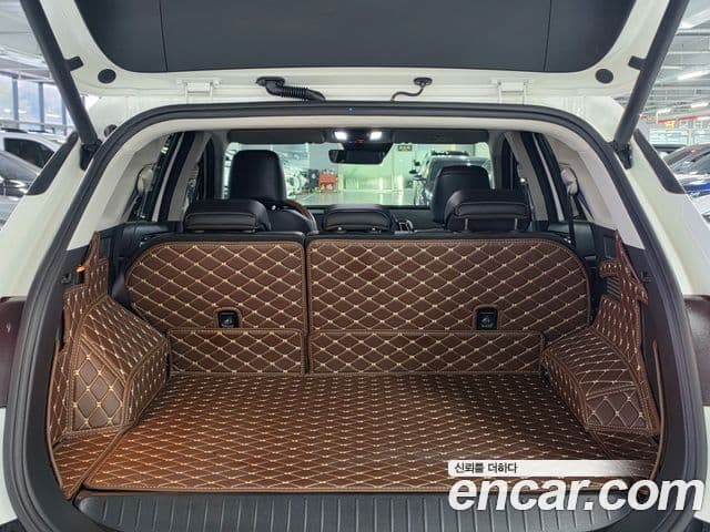Kia Sportage 2023 — фото 10 из 20