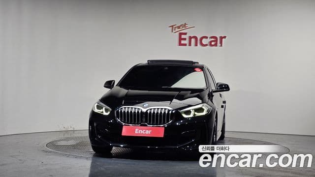 BMW 1 Series 2023 — ფოტო 3/20