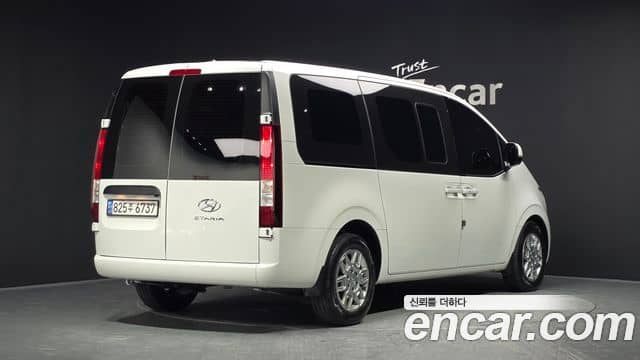 Hyundai Staria, 2022