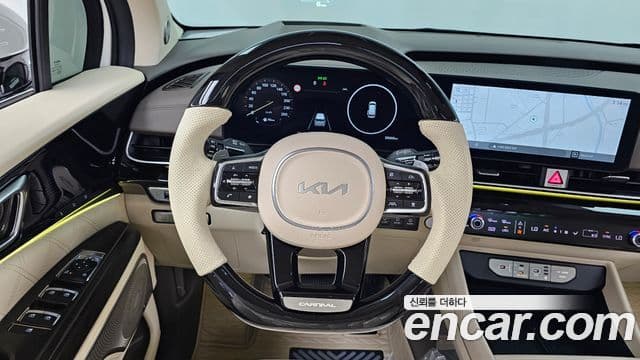 Kia Carnival 2024 — фото 13 из 20