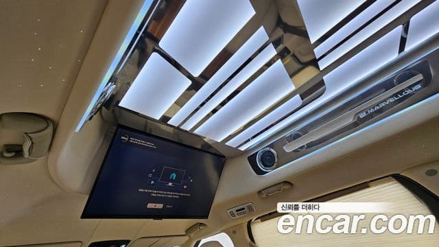 Kia Carnival 2024 — фото 15 из 20