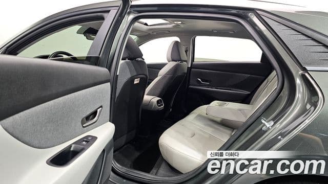 Hyundai Avante 2020 — фото 11 из 20