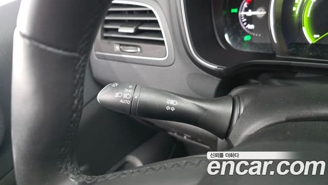 Renault Samsung QM6 2023 — Фото 15/20