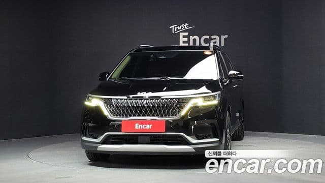 Kia Carnival 2022 — Фото 3/20