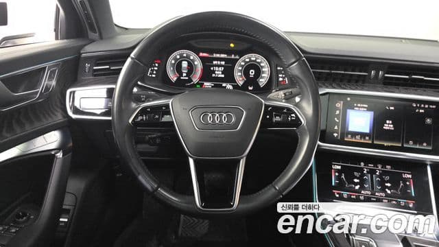 Audi A6 2021 — Фото 12/20
