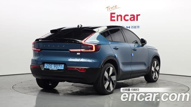 Volvo C40 Recharge 2022 — ფოტო 16/30