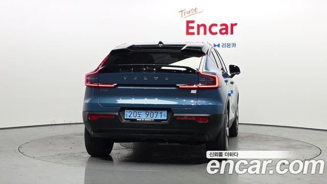 Volvo C40 Recharge 2022 — ფოტო 8/30