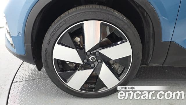 Volvo C40 Recharge 2022 — ფოტო 5/30
